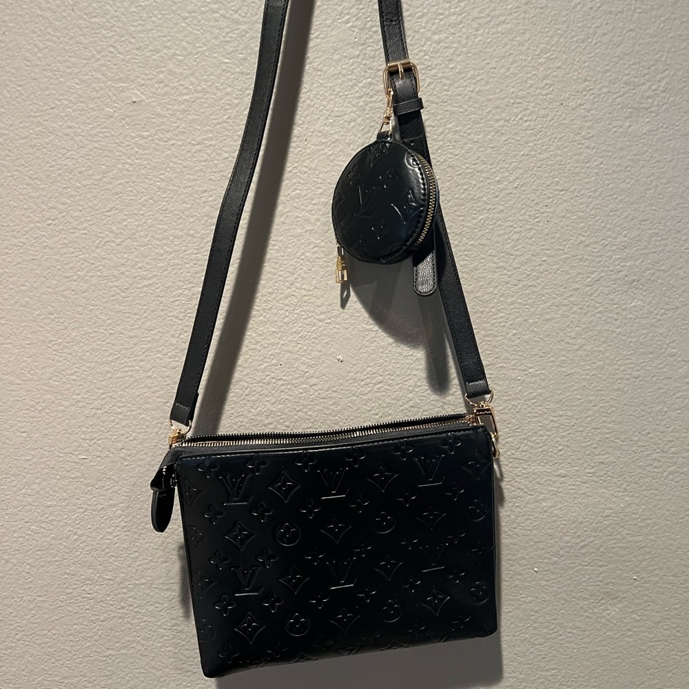Black crossbody bag